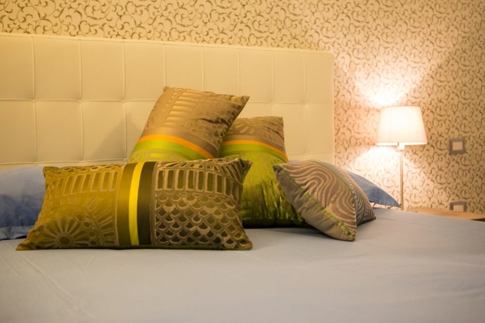 Mikale Rooms Rom Exteriör bild