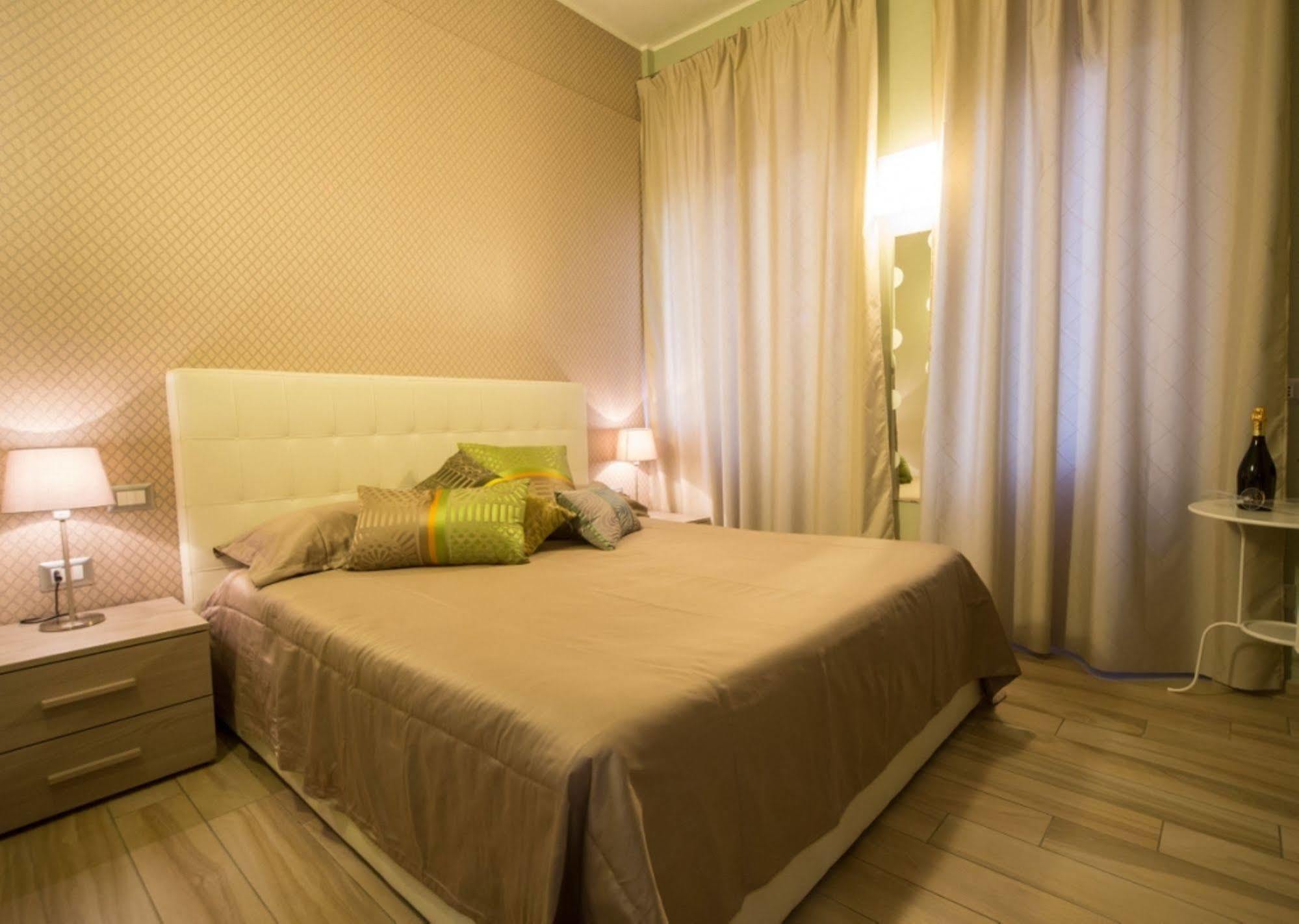 Mikale Rooms Rom Exteriör bild