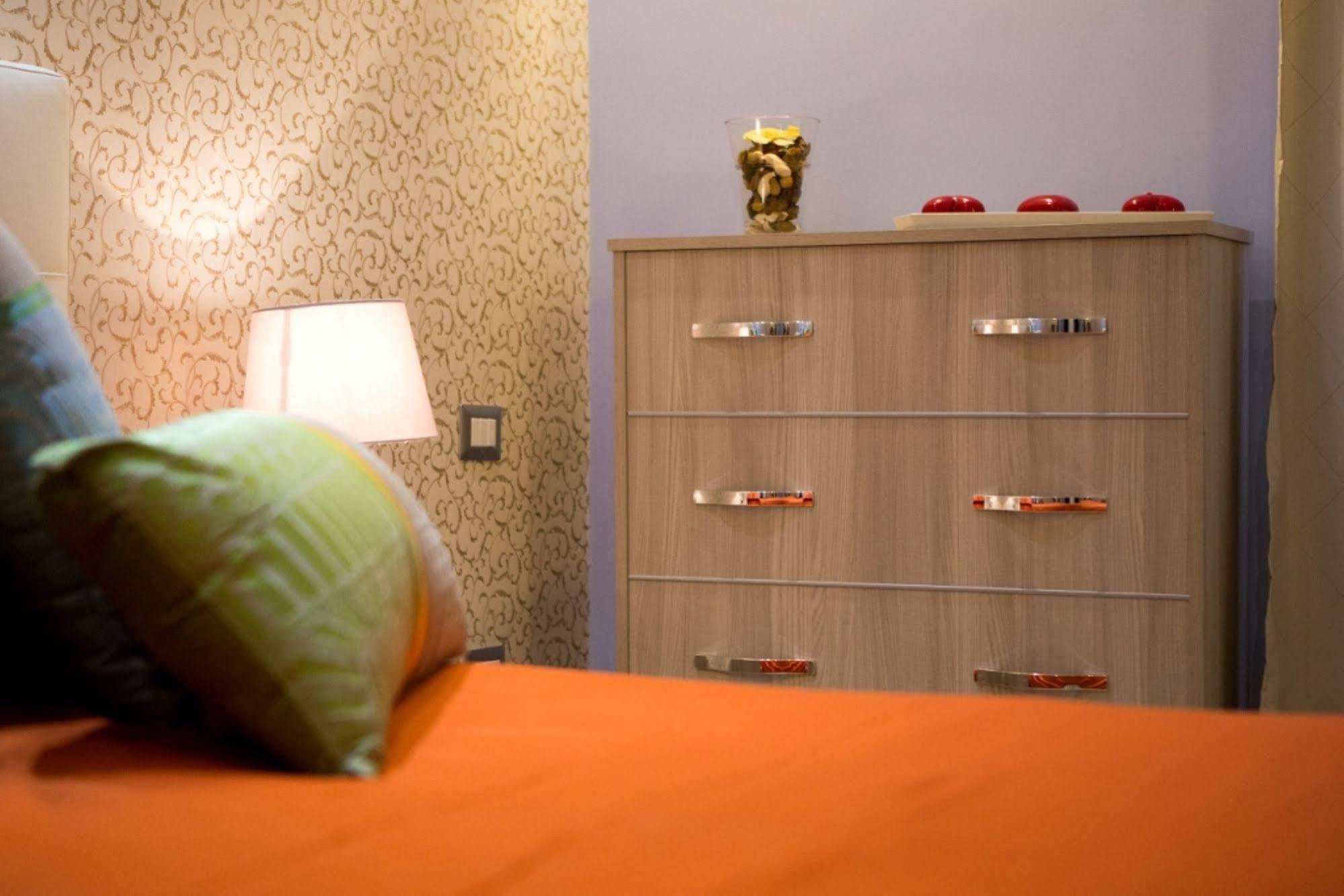 Mikale Rooms Rom Exteriör bild