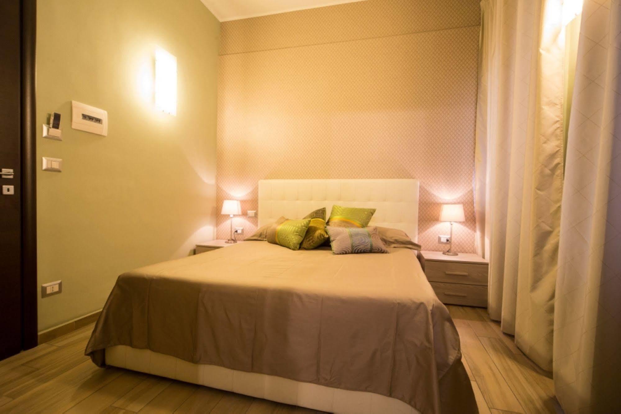 Mikale Rooms Rom Exteriör bild